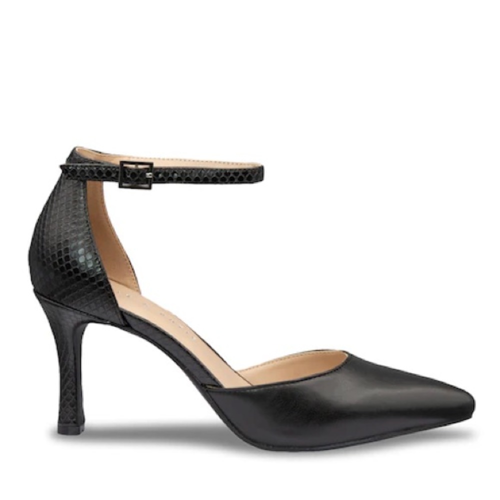 Kelly & Katie Black Pointed Toe Ankle Strap Heels